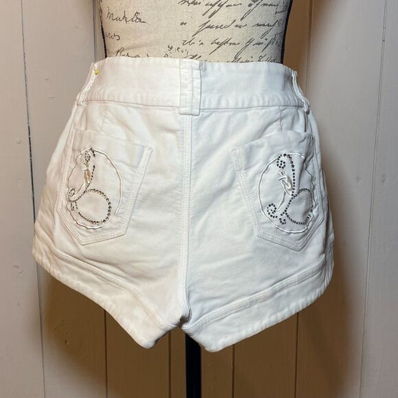 BEBE with Rhinestone Decor Back Pocket & Embroidery Shorts Size 29. - Picture 6 of 9